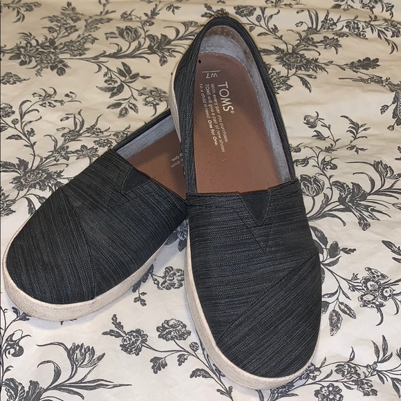 Toms Shoes - Toms Grey Avalon Slip Ons